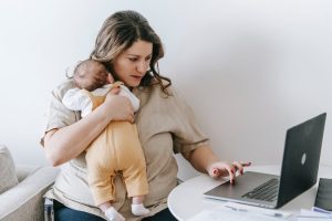 Job Seeking Tips For Single Moms